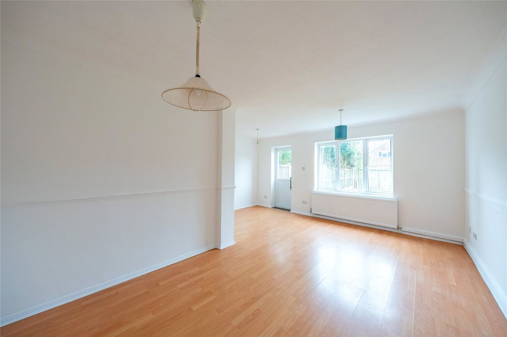 Property photo 2 of 15 Picture No. 07