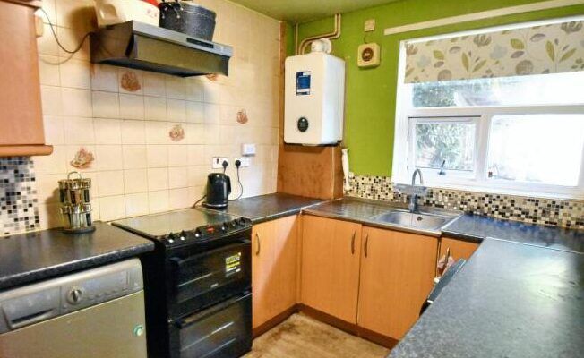 Property photo 3 of 10