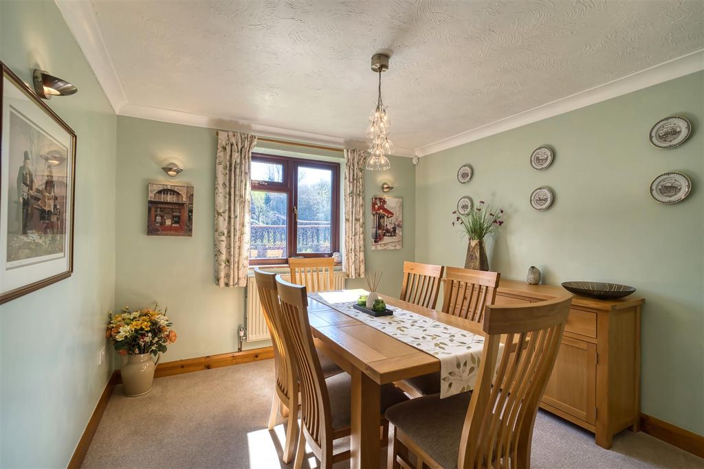 Property photo 3 of 12 Dining Room