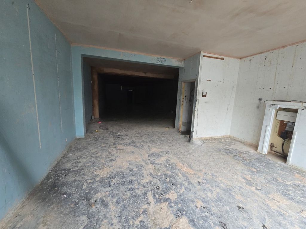 Property photo 1 of 3