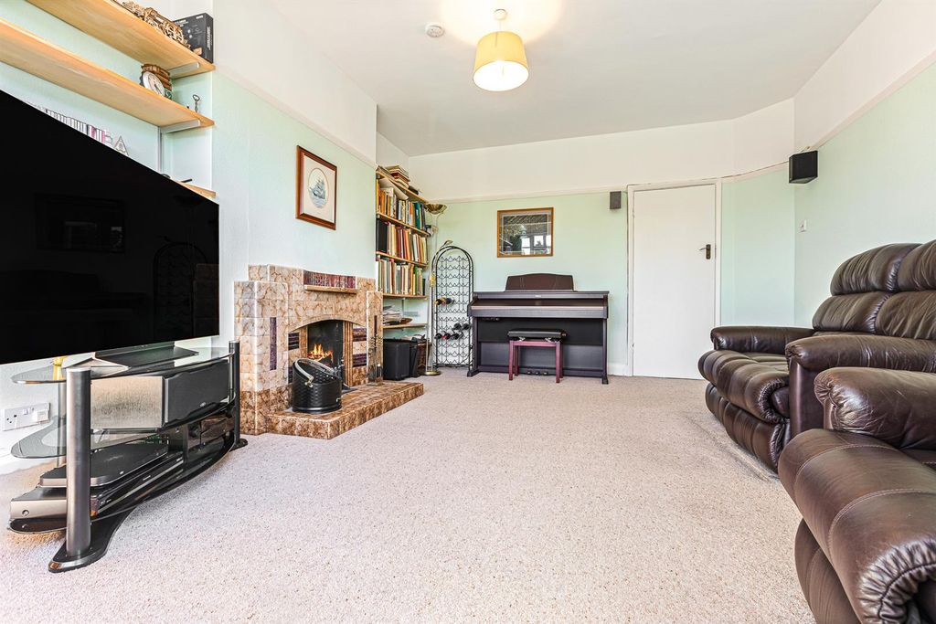 Property photo 2 of 17 Image 12.Jpg