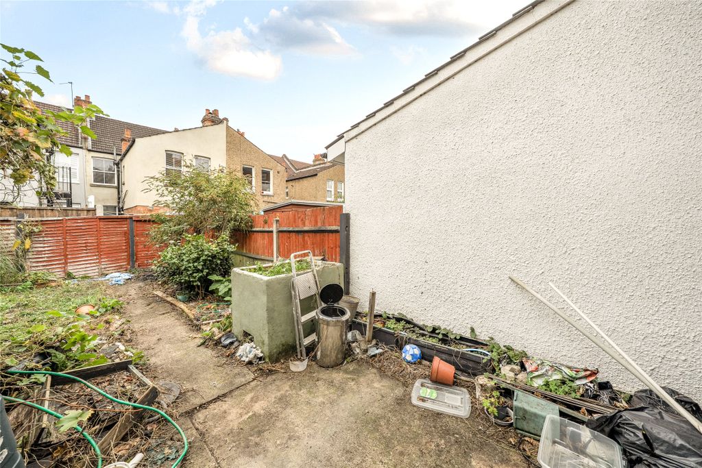 Property photo 3 of 14 Picture No. 14