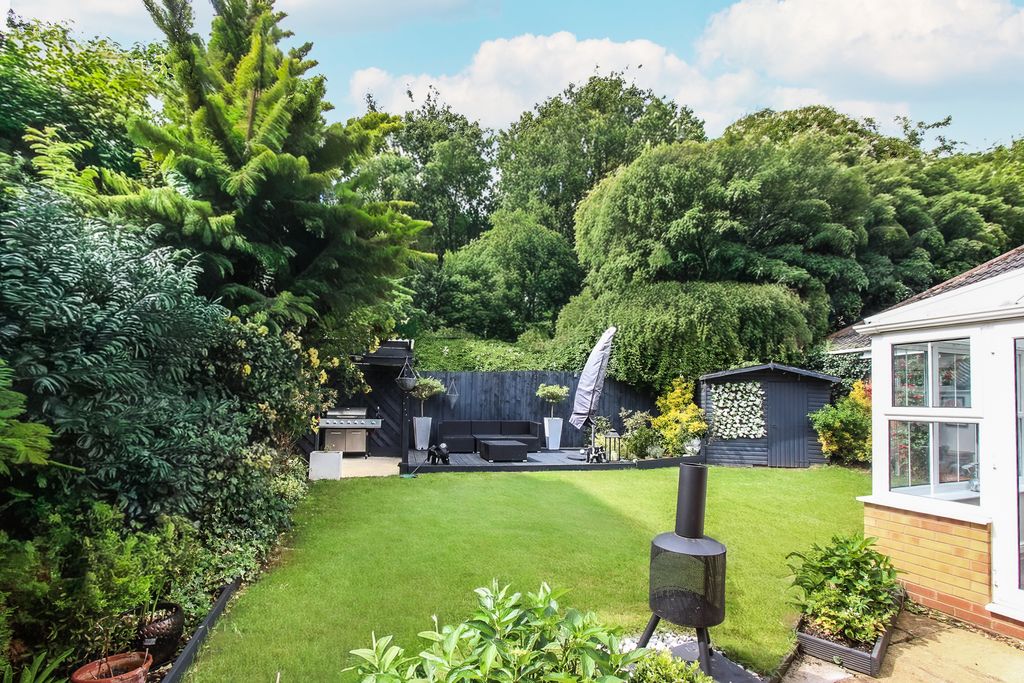 Property photo 3 of 19 Rear Garden