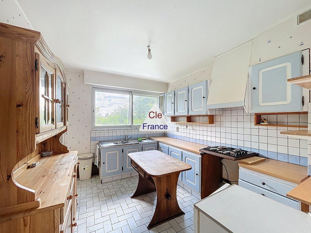 Property photo 3 of 15