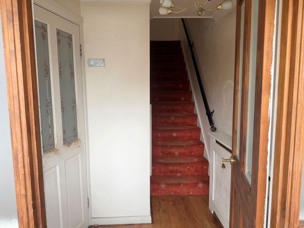 Property photo 2 of 30