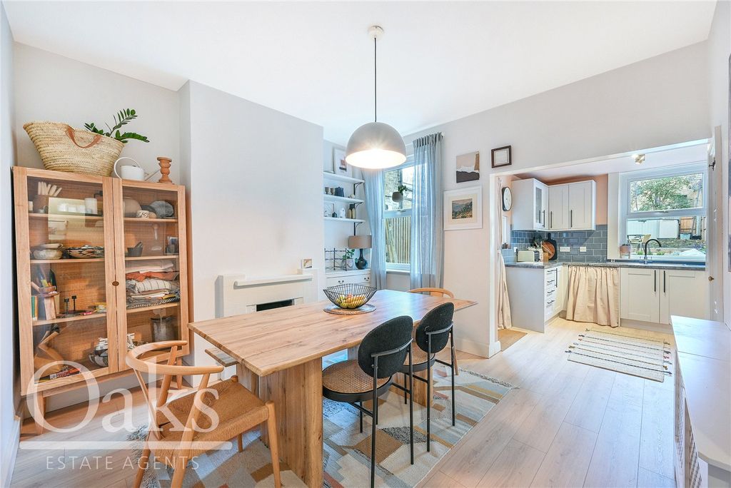 Property photo 3 of 12 Picture No. 03