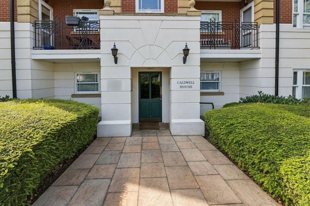 Property photo 2 of 7