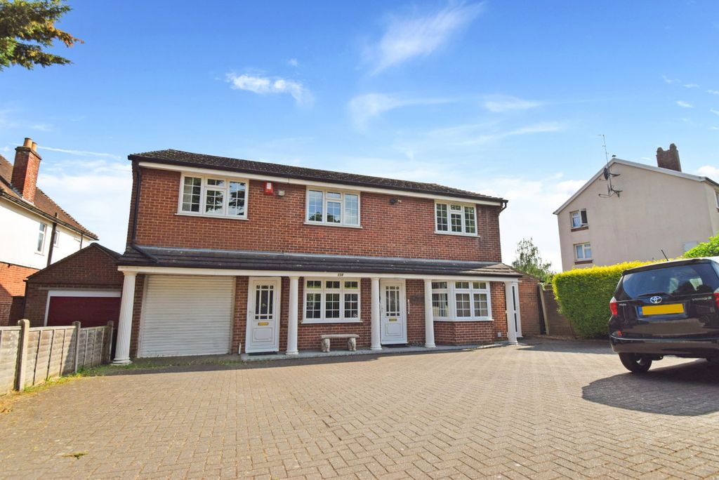 Property photo 1 of 20 External