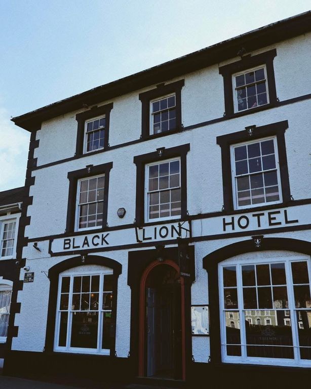 Property photo 3 of 30