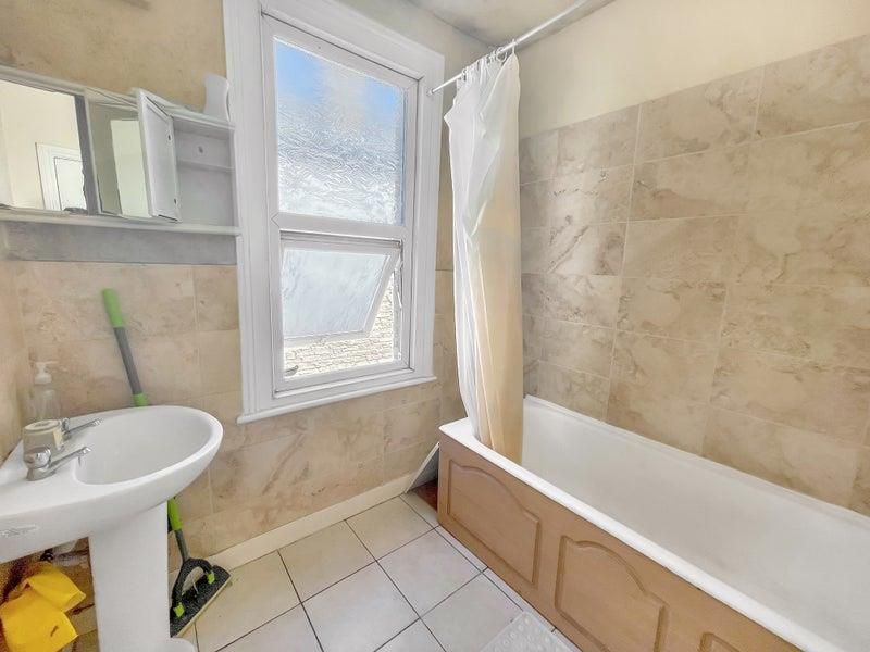 Property photo 1 of 5 97921207.Jpg