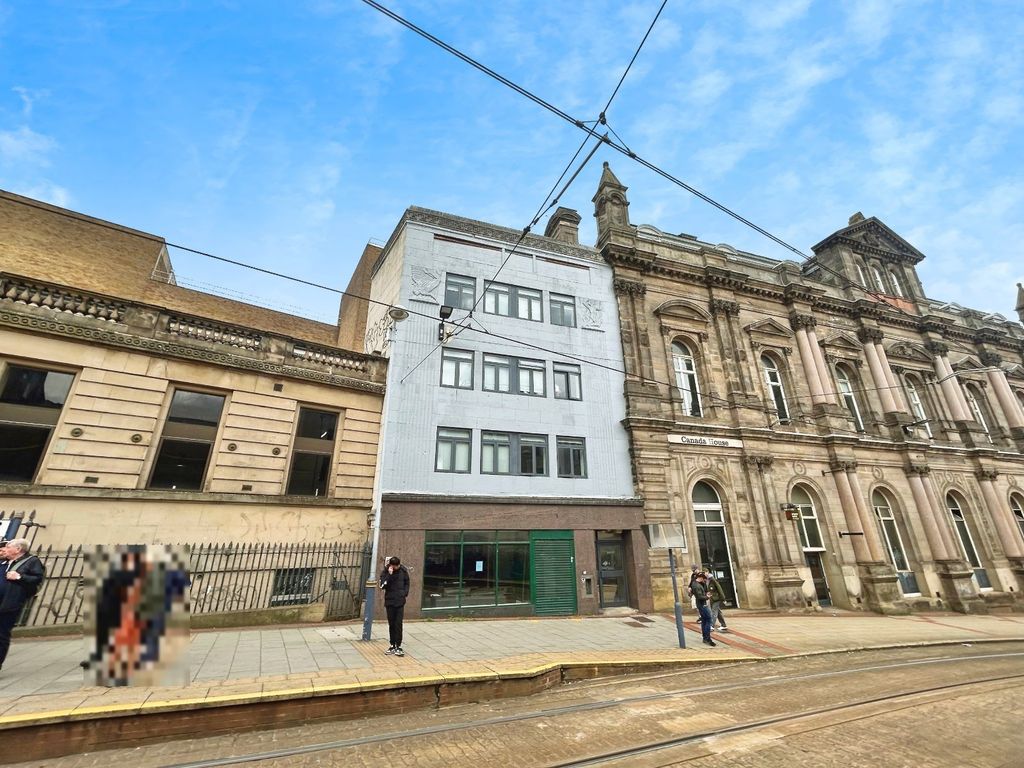 Property photo 1 of 15 External