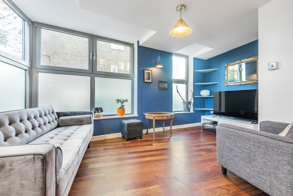 Property photo 2 of 9 666827 (2)