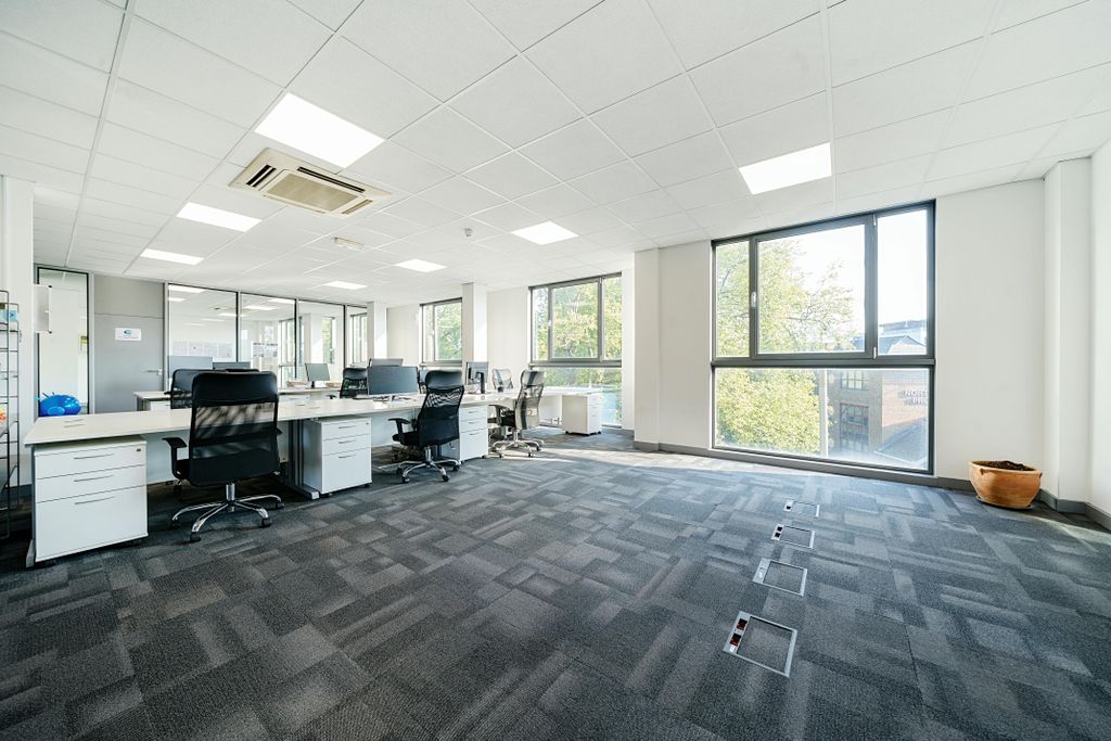 Property photo 3 of 18 1269261 6.Jpg