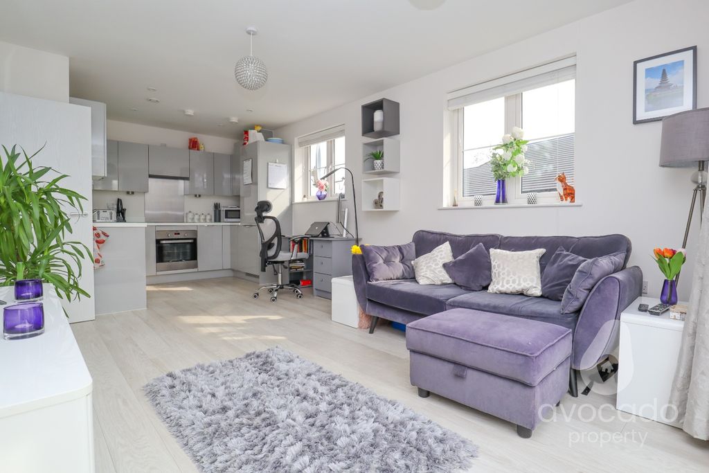 Property photo 3 of 7 3854257