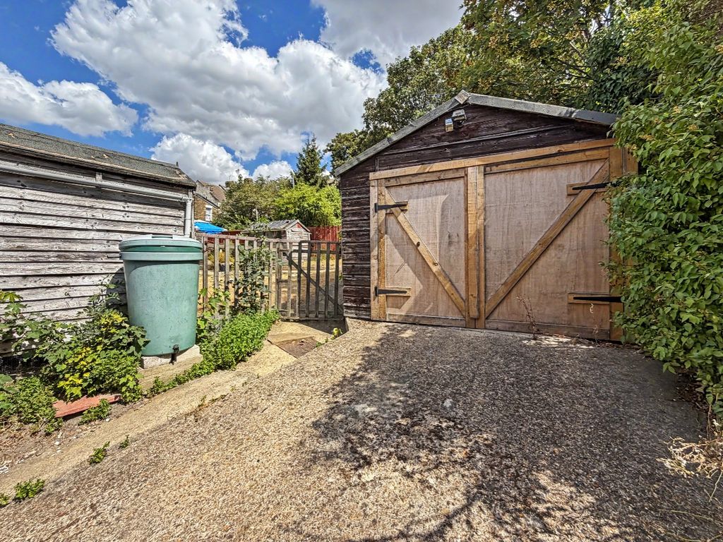 Property photo 2 of 20 5351886
