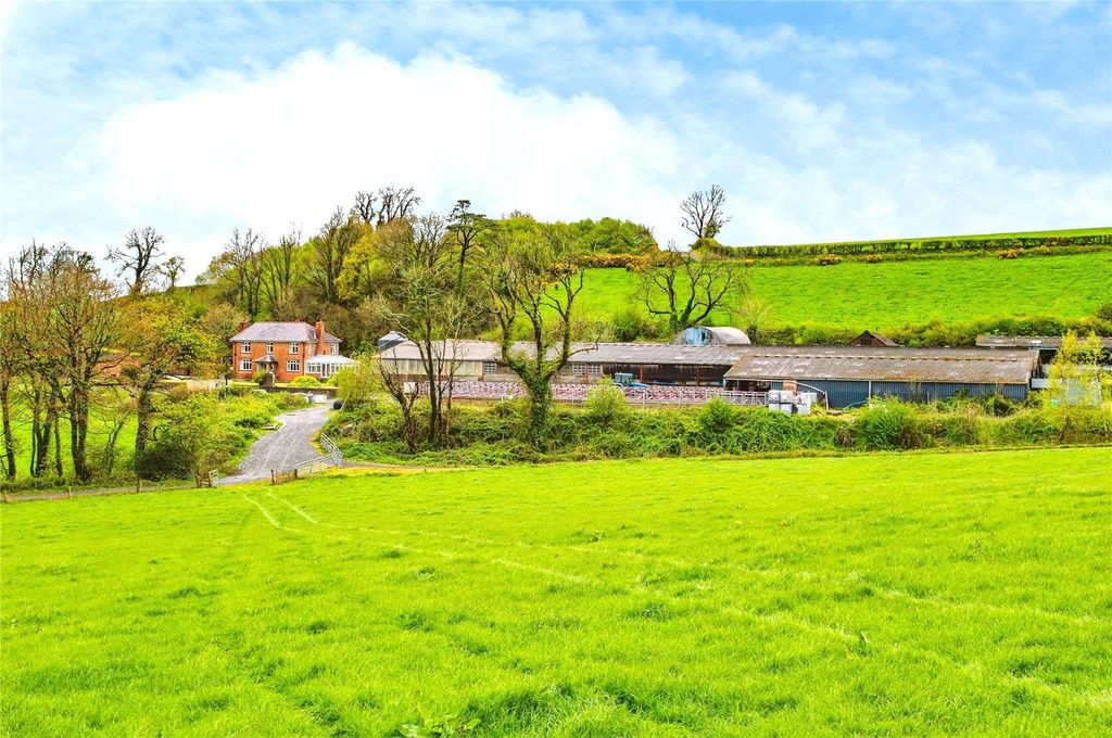 Property photo 3 of 58 Picture No. 56