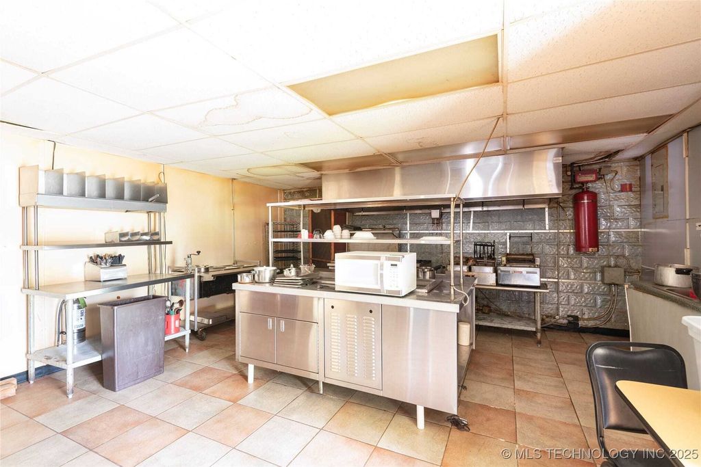 Property photo 3 of 8 <Alttext/>