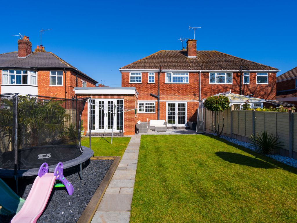 Property photo 2 of 22
