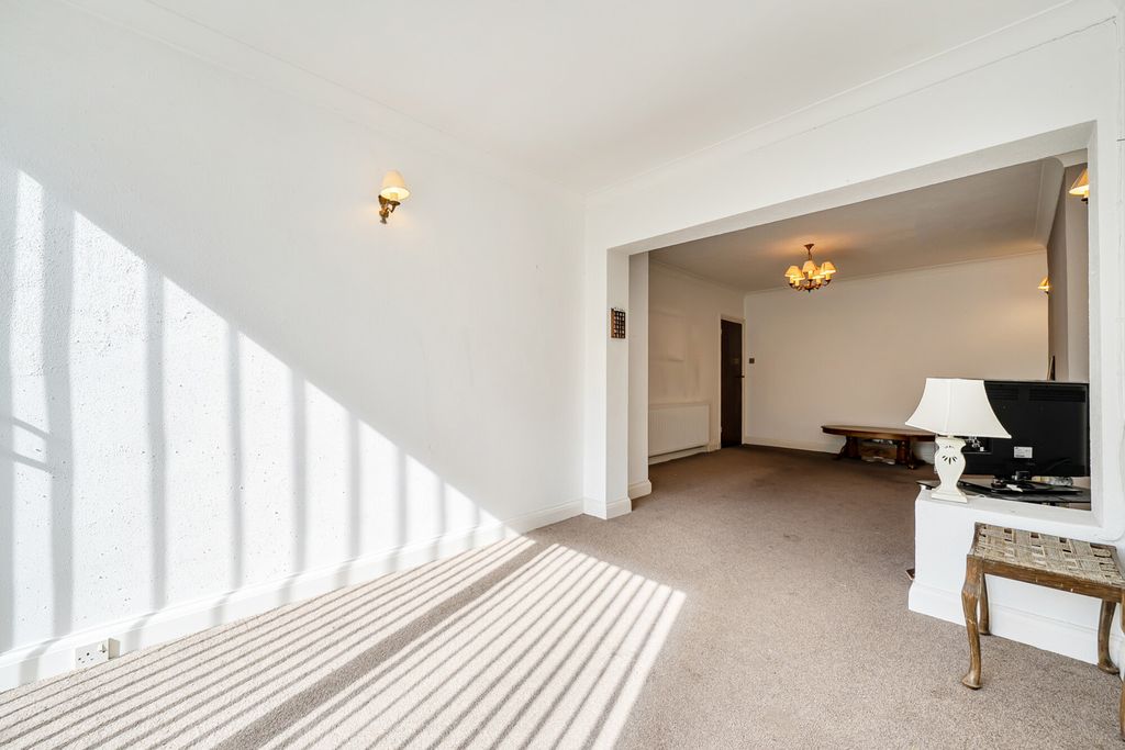 Property photo 3 of 19 1521505 (17).Jpg