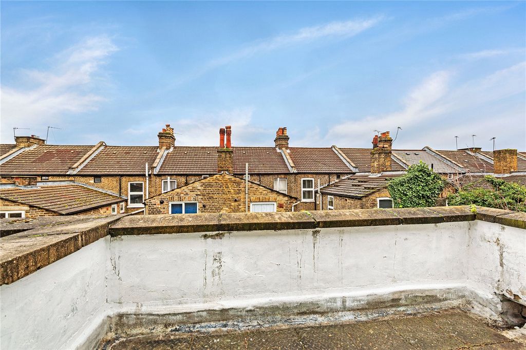 Property photo 3 of 10 Picture No. 06