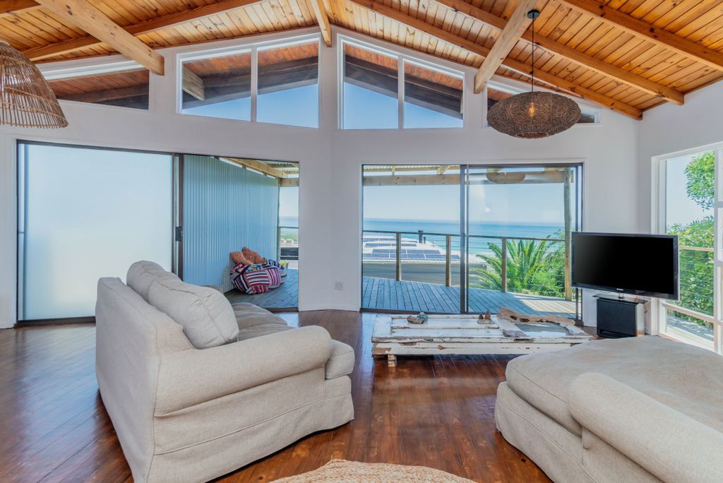 Property photo 3 of 28 Fh1690424