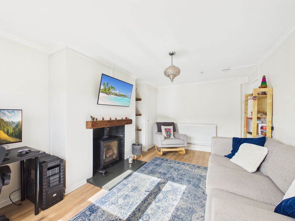 Property photo 2 of 19 Cam03481G0-Pr0142-Still005