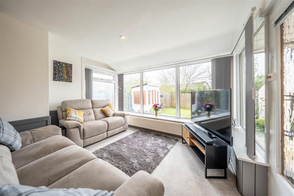 Property photo 3 of 21 Dsc03518-Hdr.Jpg