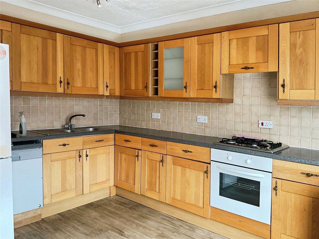 Property photo 1 of 9 Picture No. 02
