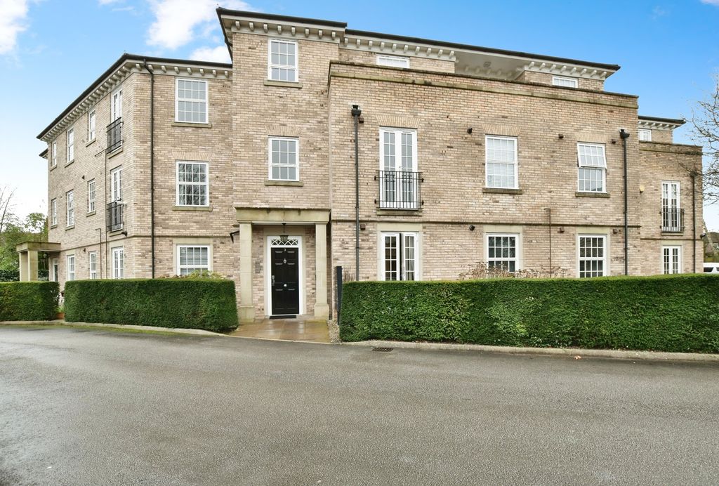 Property photo 1 of 18 Pbox-Img.Jpg