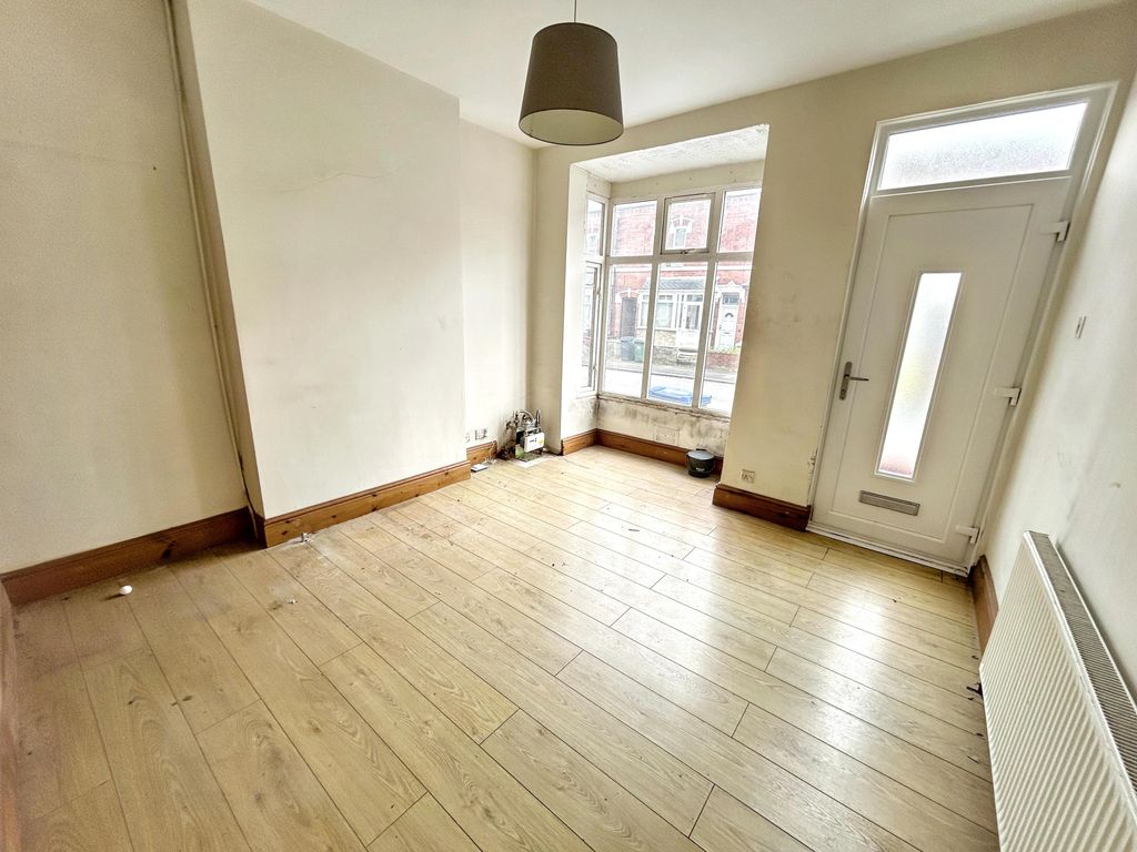 Property photo 3 of 9 20260603144858_20260603-Interior-4-Gbxossxul2d2Tgp5Jpeg_Cyafu.Jpg