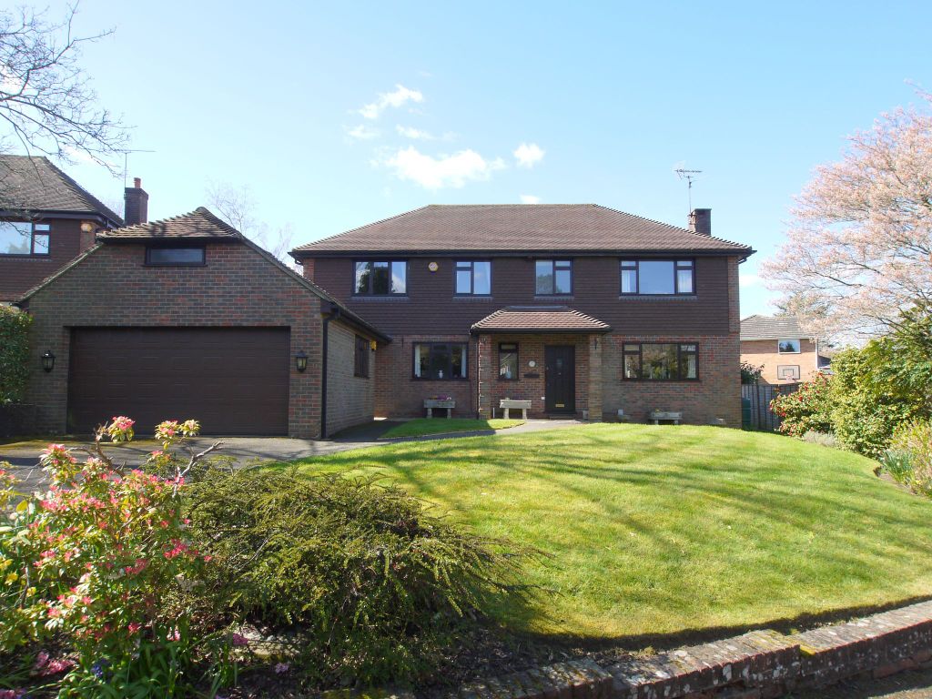 Property photo 1 of 16 Photograph 1