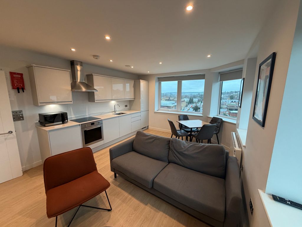 Property photo 2 of 17 Living Room