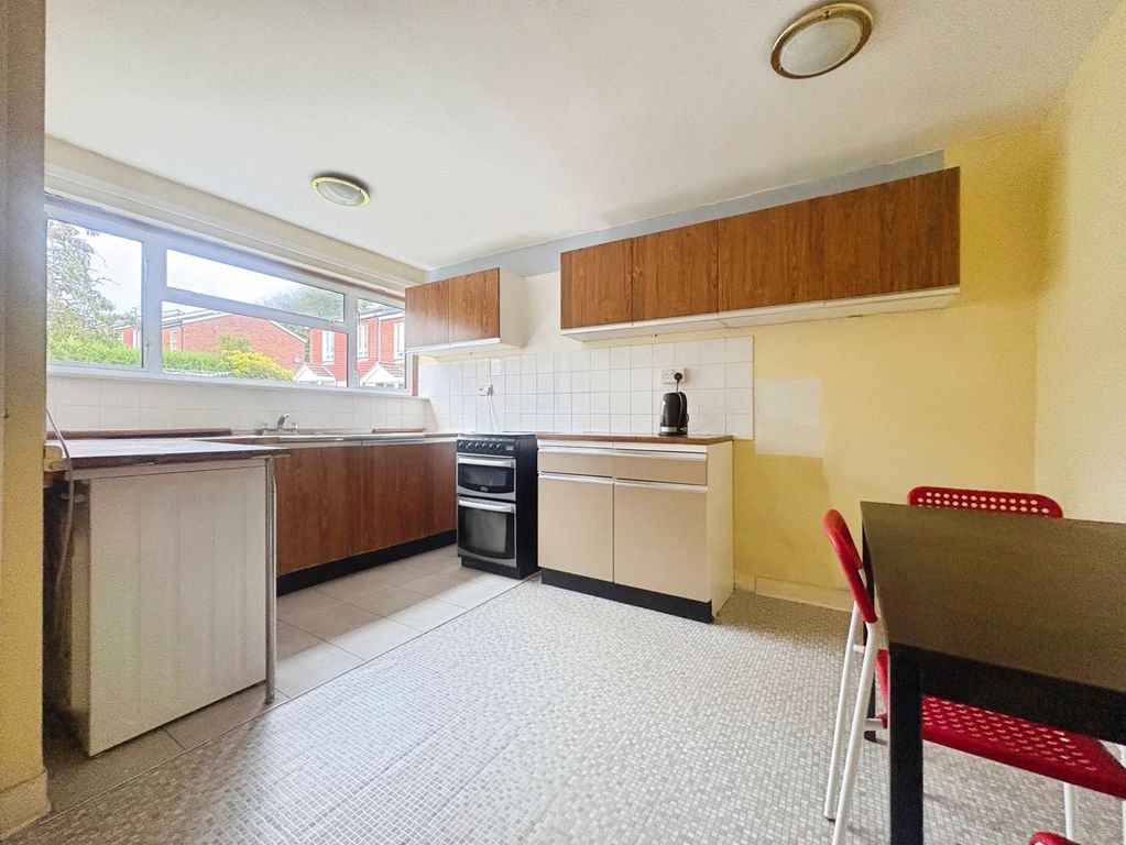 Property photo 2 of 9 Pbox-Img.Jpg