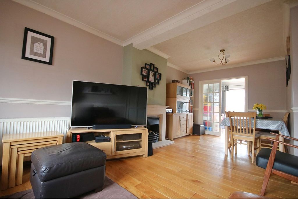 Property photo 3 of 15 liv1 (54).Jpg