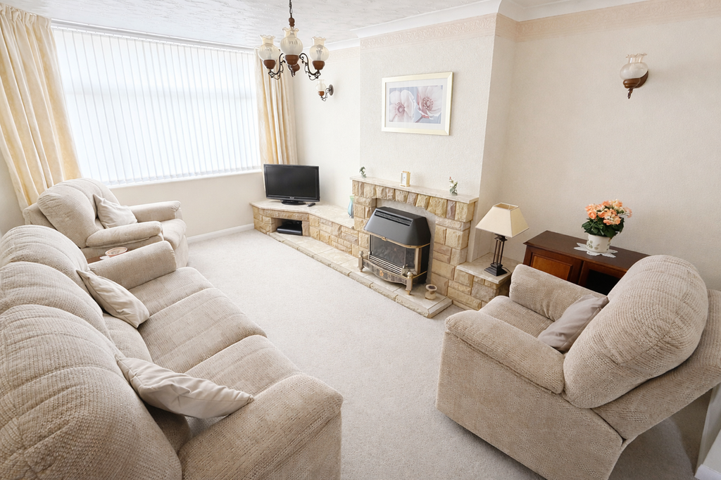 Property photo 2 of 12 B75C4Cca-3969-4D3F-B7B0-7C4Faa11746B