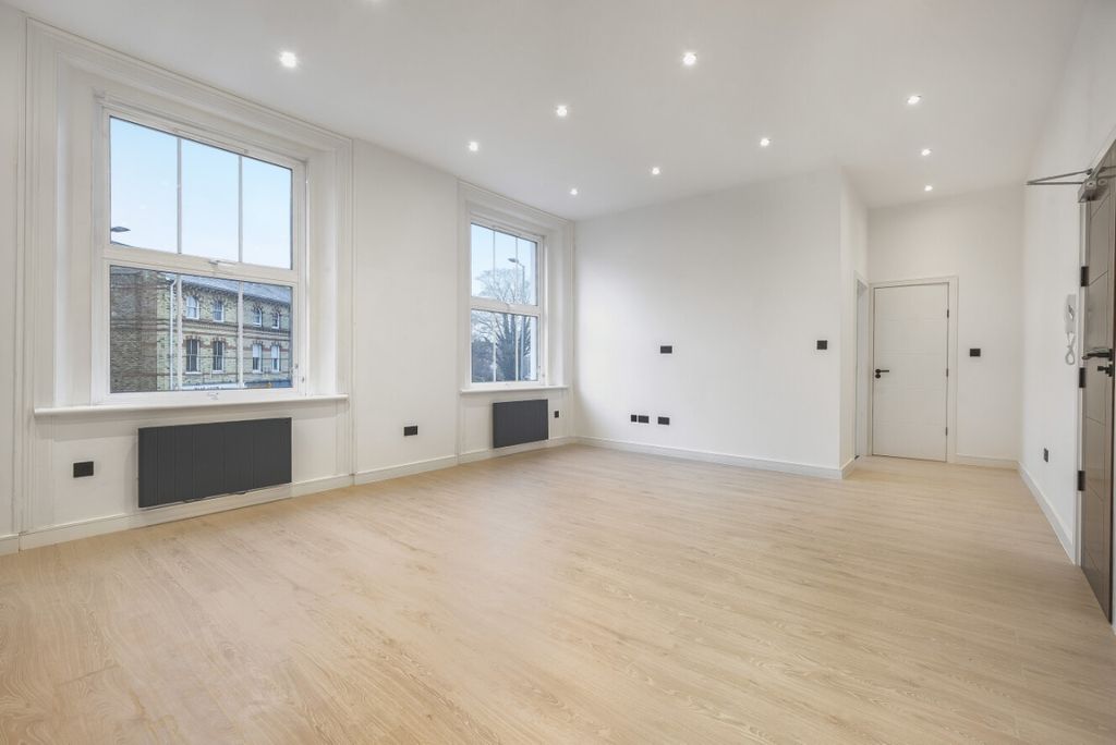 Property photo 3 of 7 1244851 (1)