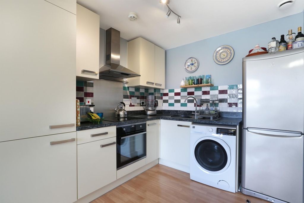 Property photo 3 of 12 Ach_1011.Jpg