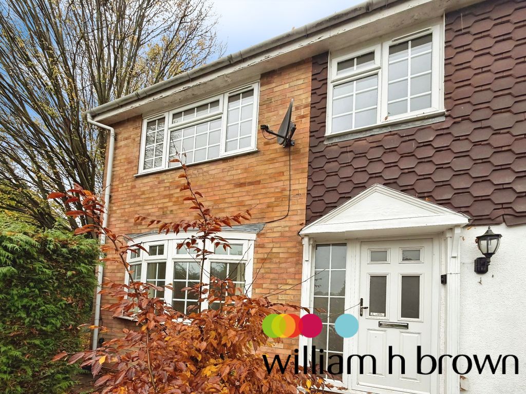 Property photo 1 of 11 Front