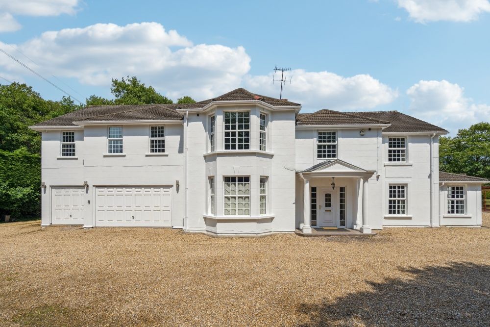 Property photo 1 of 29