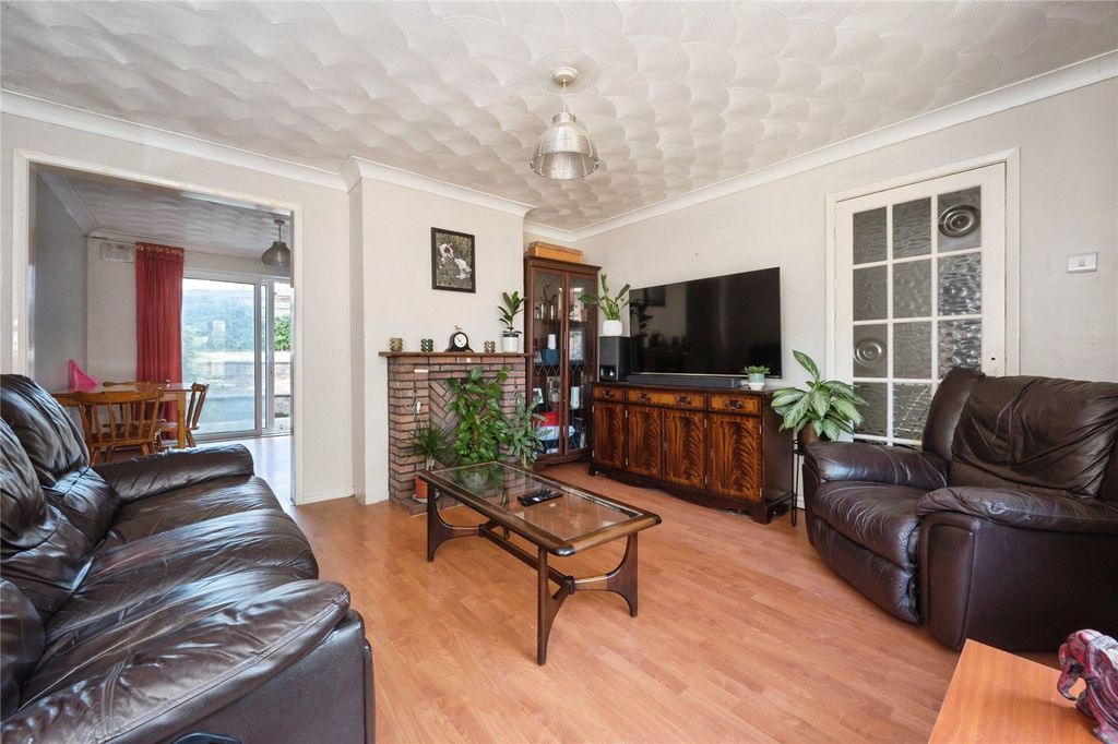Property photo 3 of 13 Picture No. 41