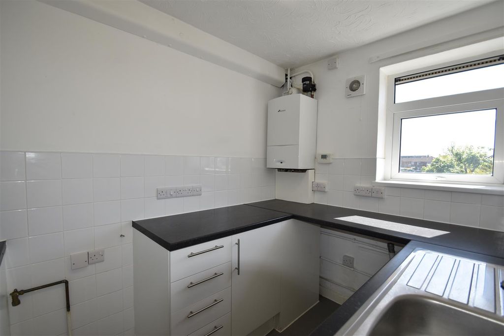 Property photo 3 of 13 3.Jpg