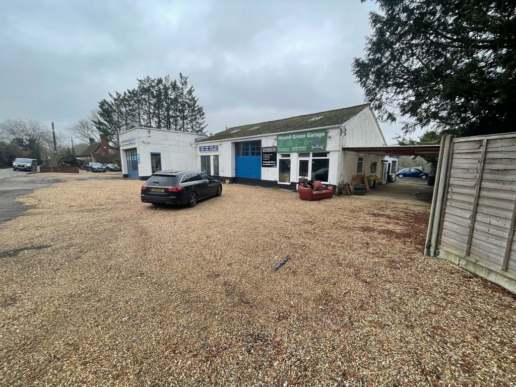 Property photo 3 of 3