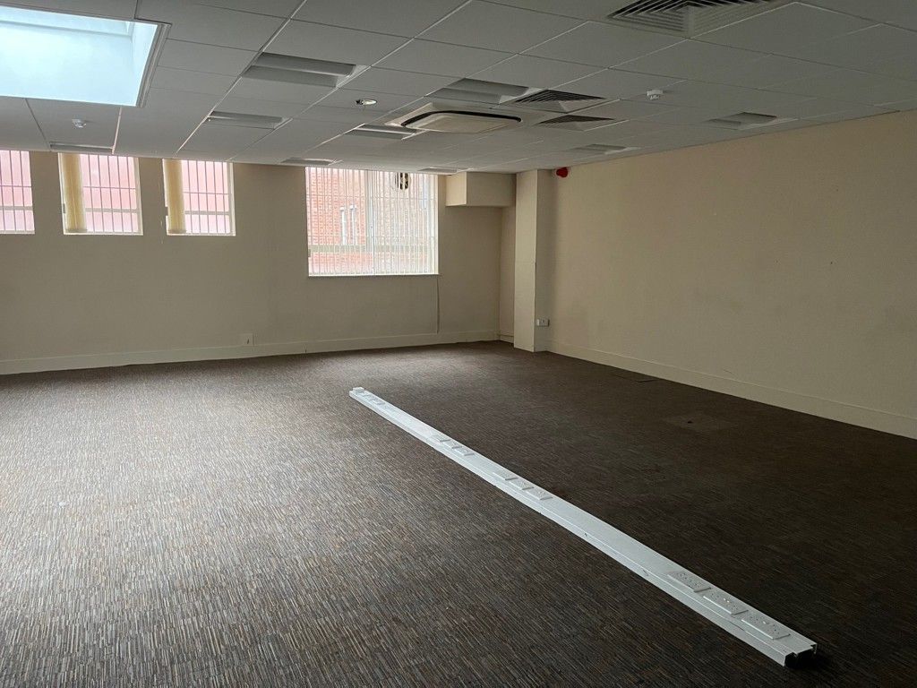 Property photo 3 of 5 Photo 3