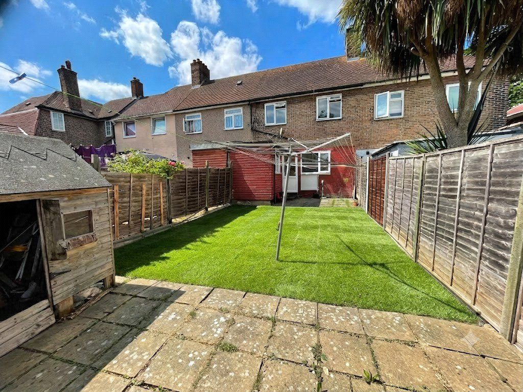 Property photo 1 of 12 Picture No. 23