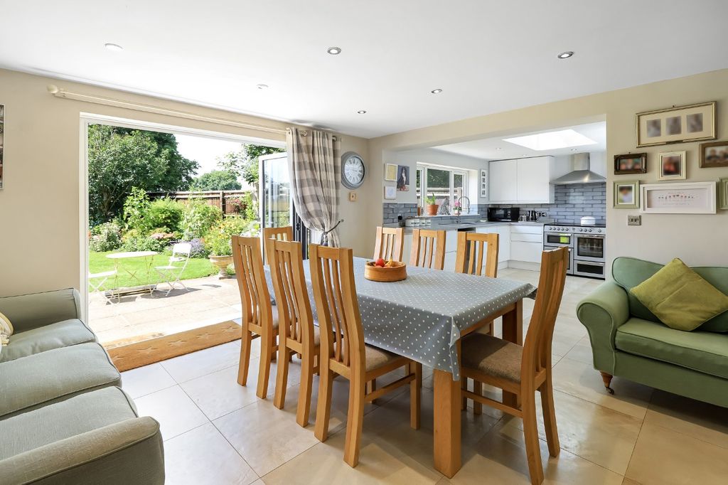 Property photo 3 of 18 Dining Room