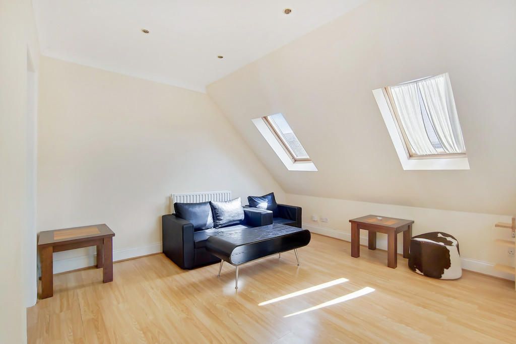 Property photo 1 of 4