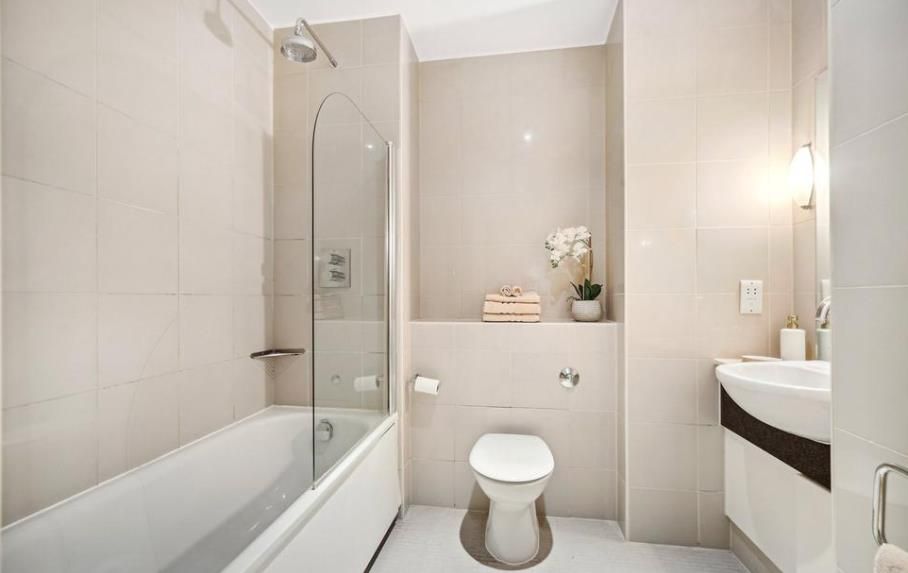 Property photo 2 of 4 52 Portsea 2 13.01.Png