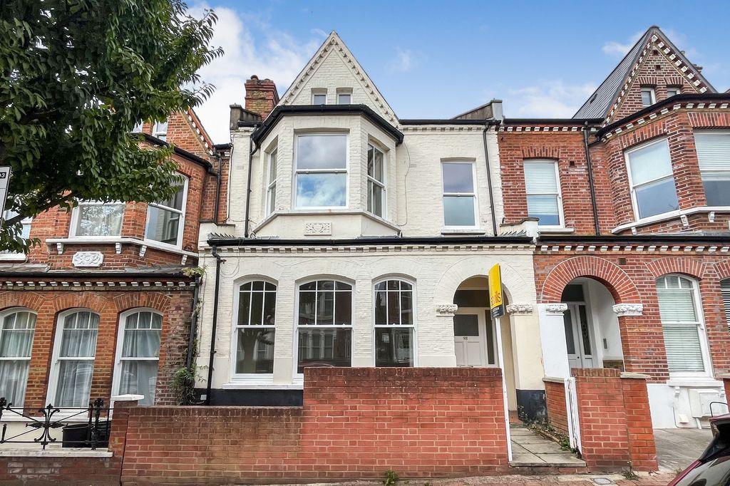 Property photo 1 of 41 98 Ritherdon Road, Tooting, London Sw17 8Qq