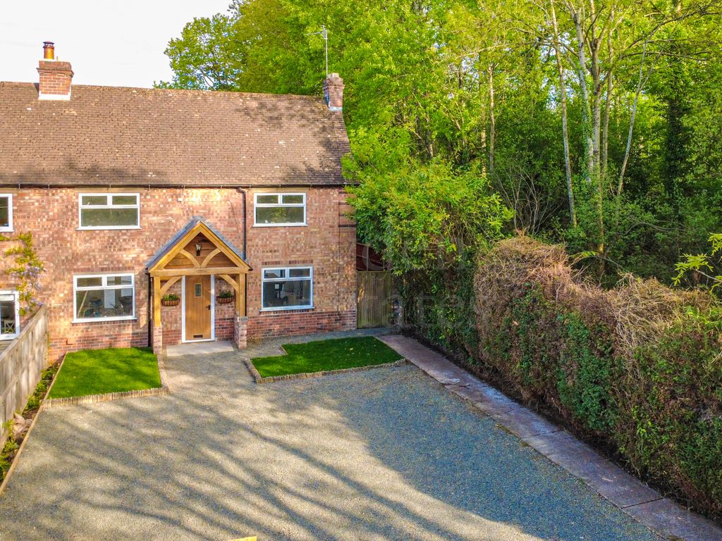 Property photo 1 of 20 Stunning Refitted Village Home With 100ft Garden &amp; No Chain