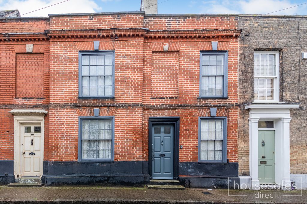 Property photo 1 of 19